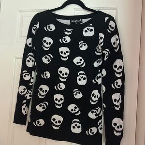 Sourpuss clothing skulls sweater